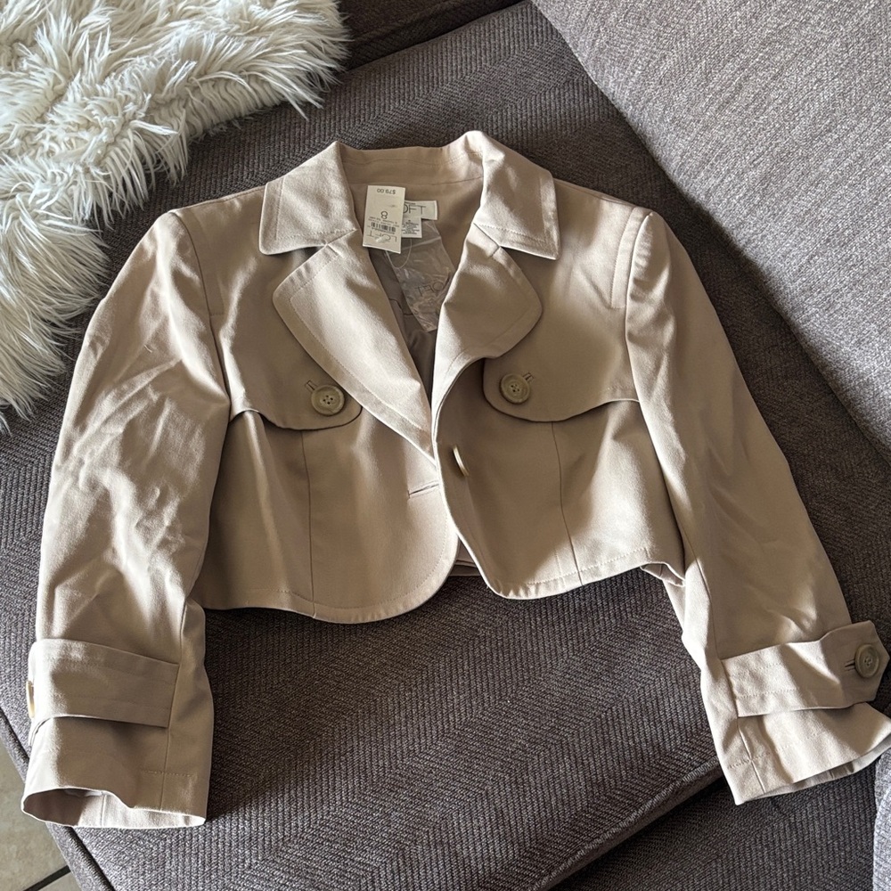Ann Taylor loft Women's Beige Cropped Blazer sz 8 fit medium nwt